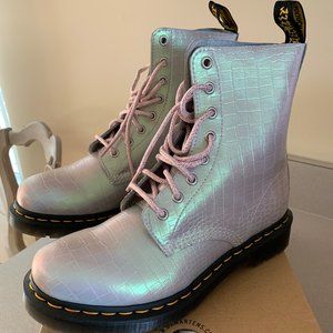 Dr. Martens 1460 Pascal 8-Eye Boot
